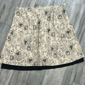 J. Jill Floral Print Skirt XL Petite Beige Black A-Line Classic Midi